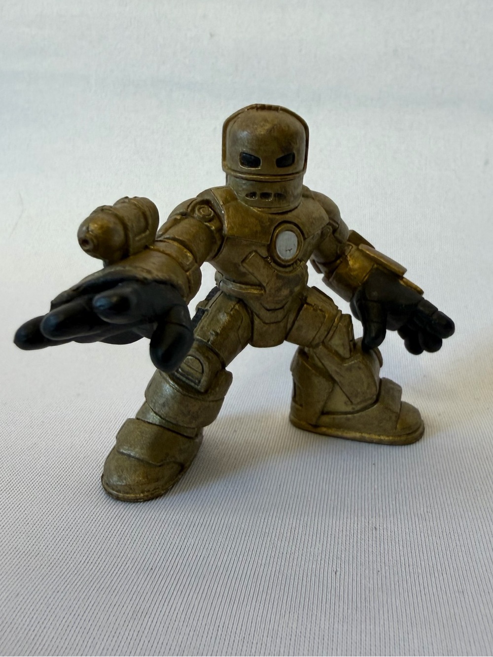 Marvel Super Hero Squad Iron Man Figure Gold Hasbro 2008- 2 inch